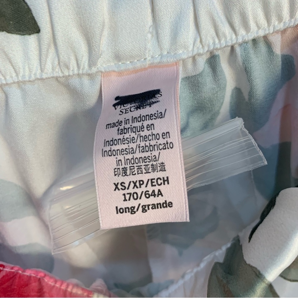 Victoria Secret Floral Satin 2 Set Pajama Top Pants - Picture 5 of 15